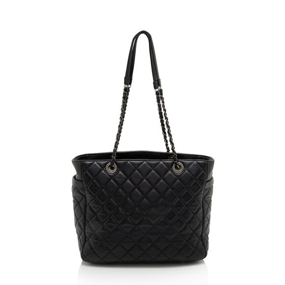 Chanel Lambskin Pocket Shopper Tote - Picture 3 of 15